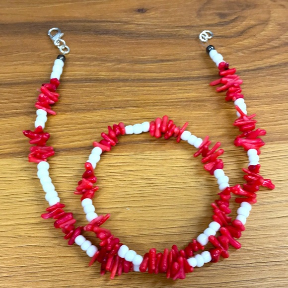 Men's Coral Beaded Necklace,  Handmade Men's Beach Ready Necklace/Men's Jewelry - Picture 4 of 4